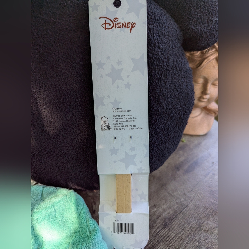 NWT 🌞❤️ DISNEY ❤️🌞 4 PC GIFT 🎁 BUNDLE: 2 Spatulas, Mickey Pillow & Bucket Hat - Picture 10 of 16